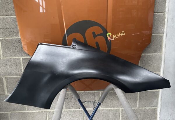 Nissan 350Z rear oem fenders 1