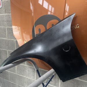 Nissan 350Z Front Fenders OEM Pair - Image 4